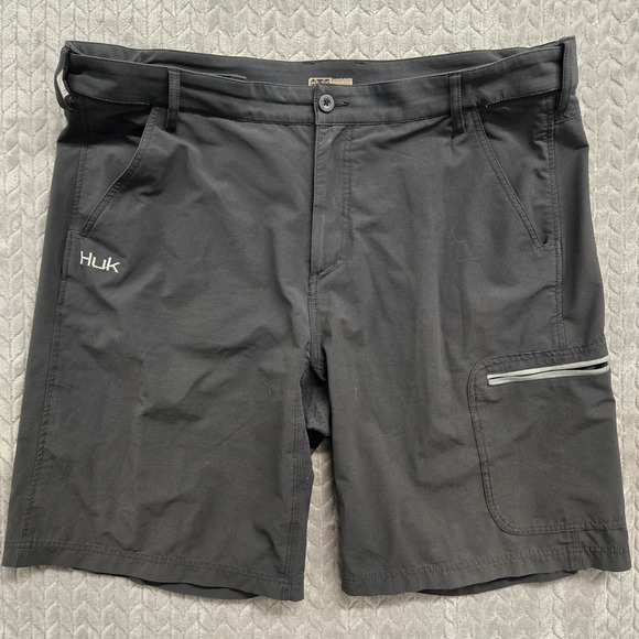 Huk Performance Fishing Cargo Shorts Mens XXL Black Athletic Outdoor Casual - Picture 1 of 11